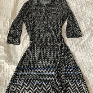 Max Studio Black and Gray Wrap Dress with Polo Collar